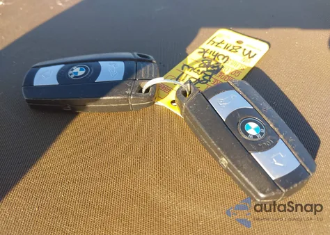 2011 BMW 128 I из США, поврежденный, VIN WBAUL7C58BVM81174